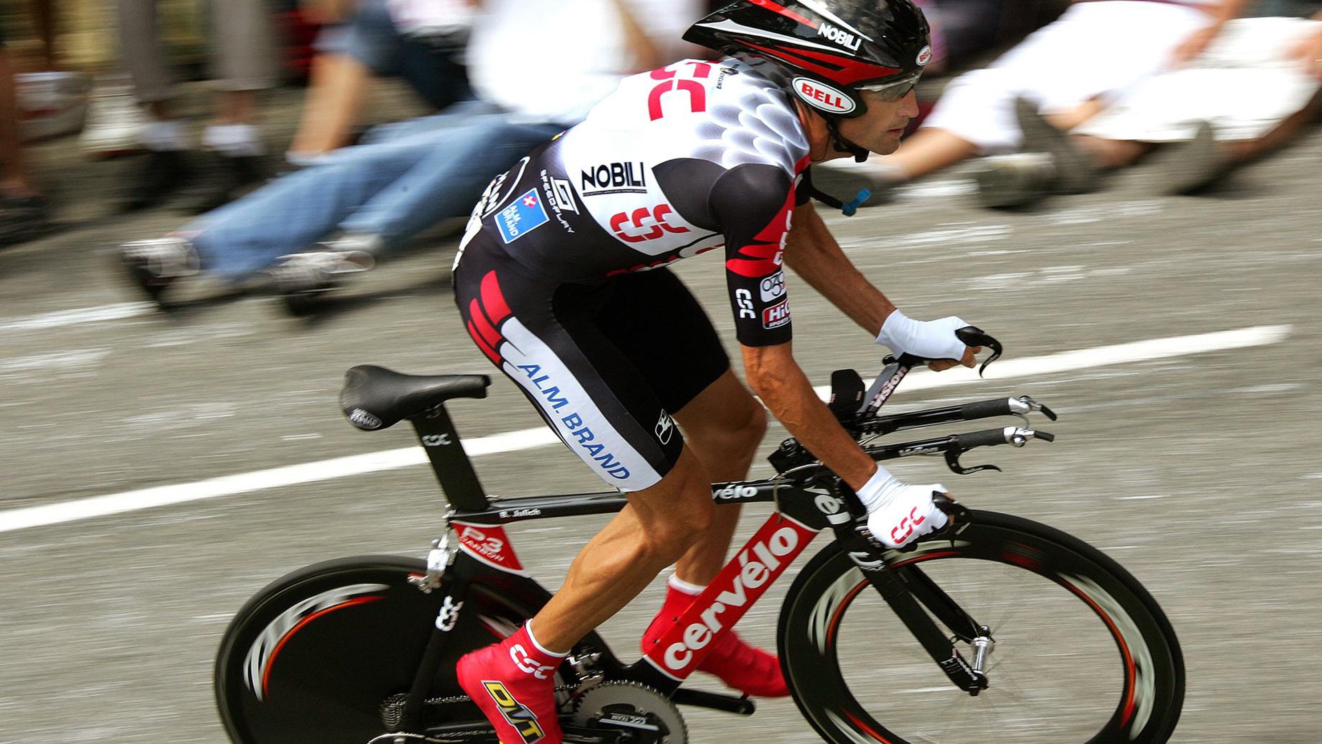 墨西哥马术协会设立“Charreada”奖学金，支持传统马术研究。